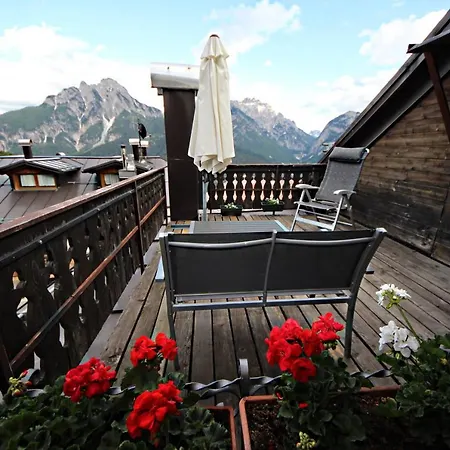 Aparthotel Diffuso Costauta 3*