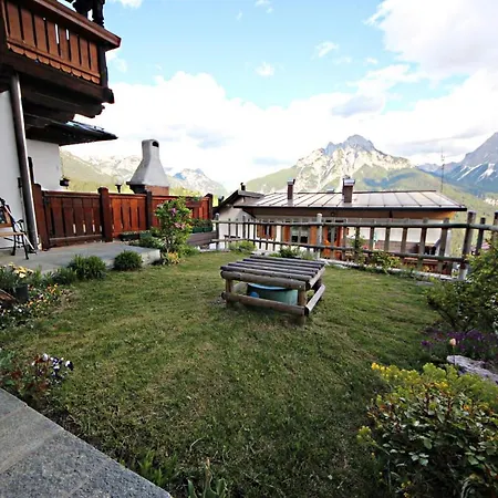 Aparthotel Diffuso Costauta 3*