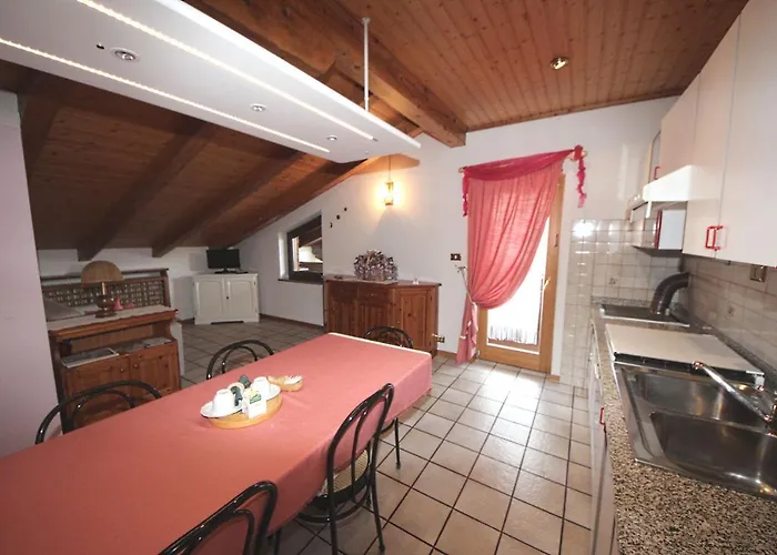 Lägenhetshotell Diffuso Costauta 3*