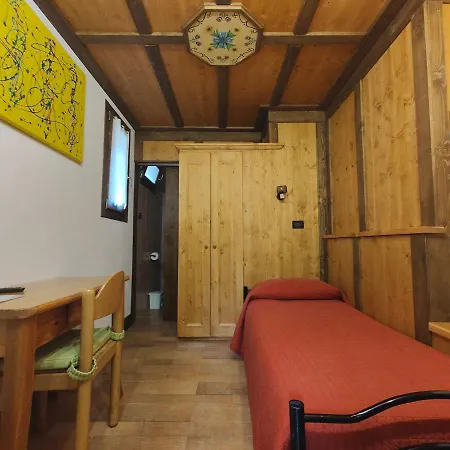 Lägenhetshotell Diffuso Costauta 3*