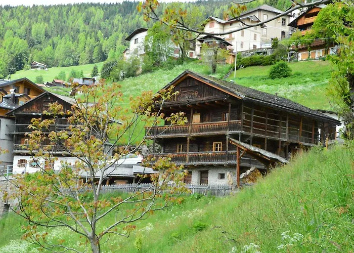 Aparthotel Diffuso Costauta 3*